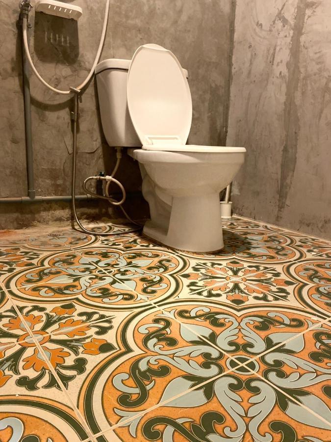 Rhythm Of Life Guesthouse 56 Бангкок Екстер'єр фото